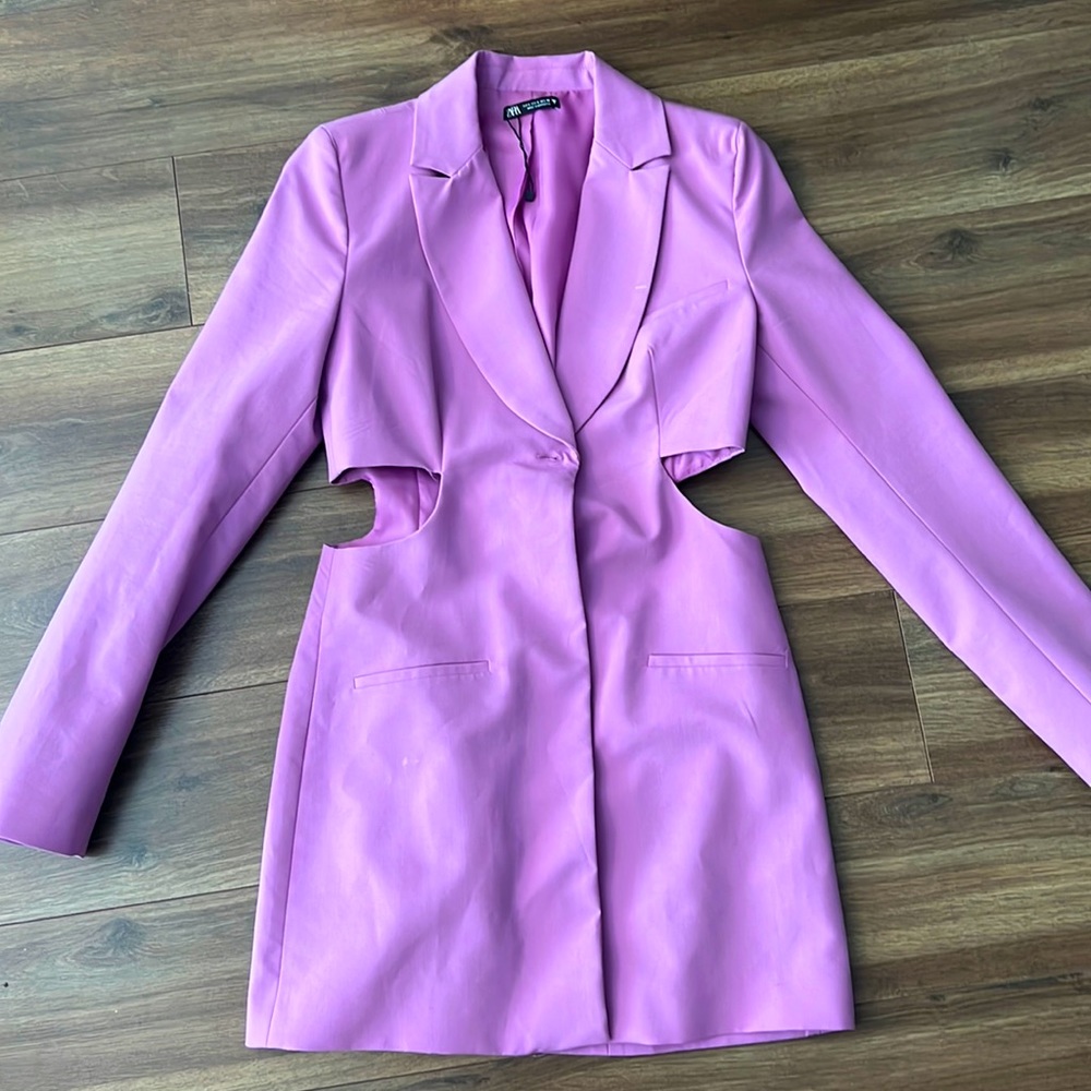 Zara cut out blazer dress. Worn once. Excellent condition.